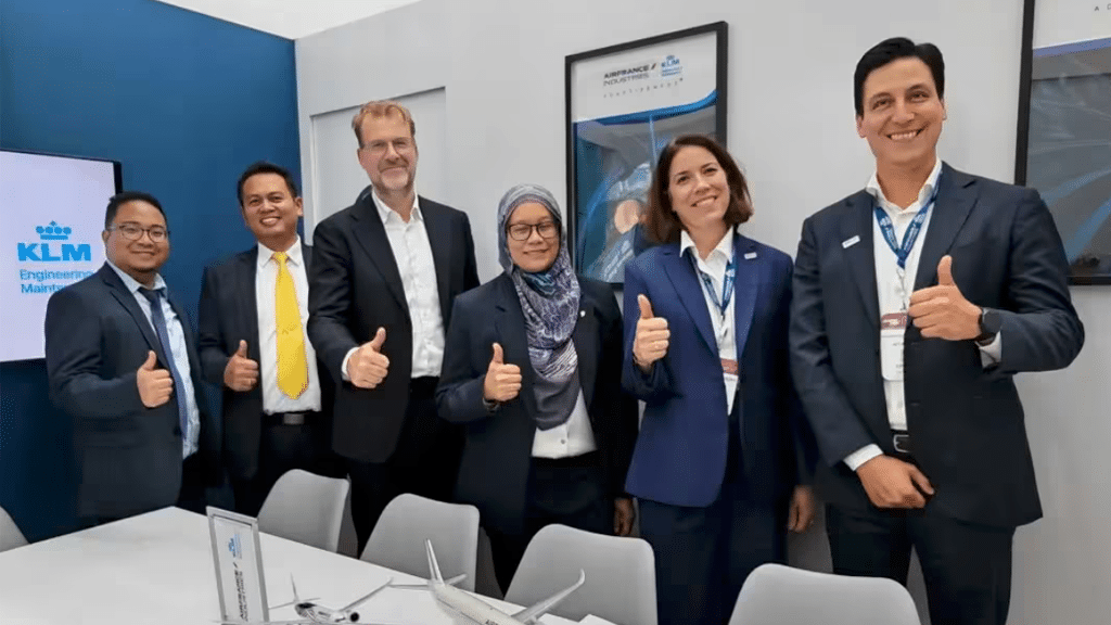 AFI KLM E&M and Malaysia Airlines Berhad Sign Long-Term Component Support Agreement to Support A350 Fleet